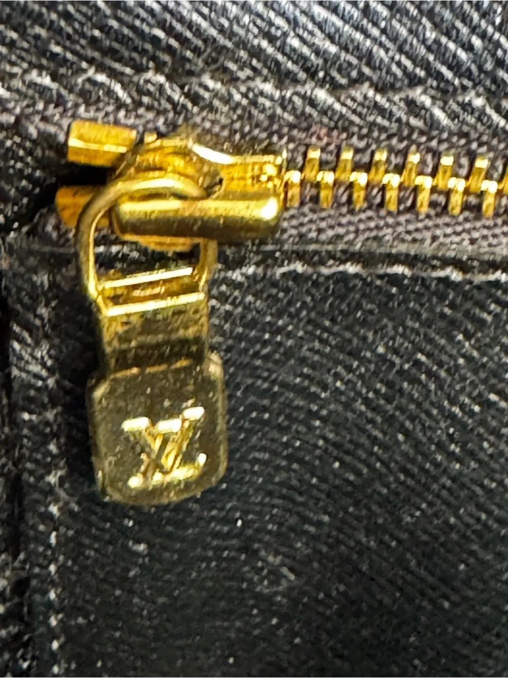 Louis Vuitton VTG Classic Black Leather Clutch Gold LV Button + Dust Bag 10x7”